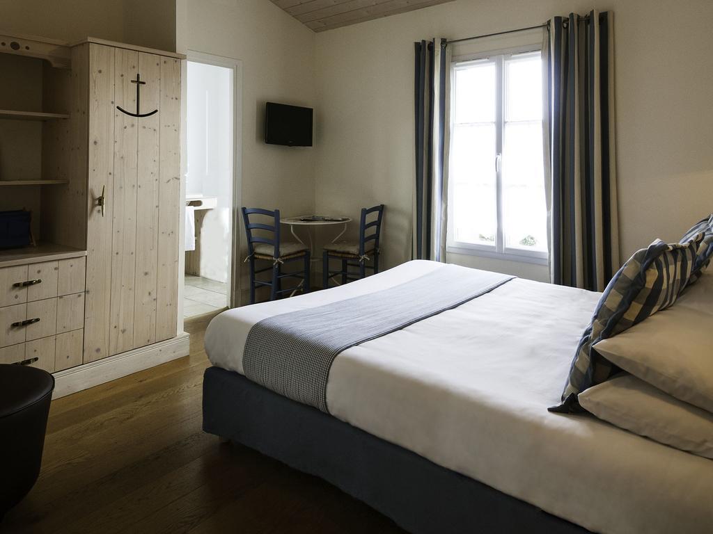 Hotel La Galiote En Re مدينة لا فلوت الغرفة الصورة